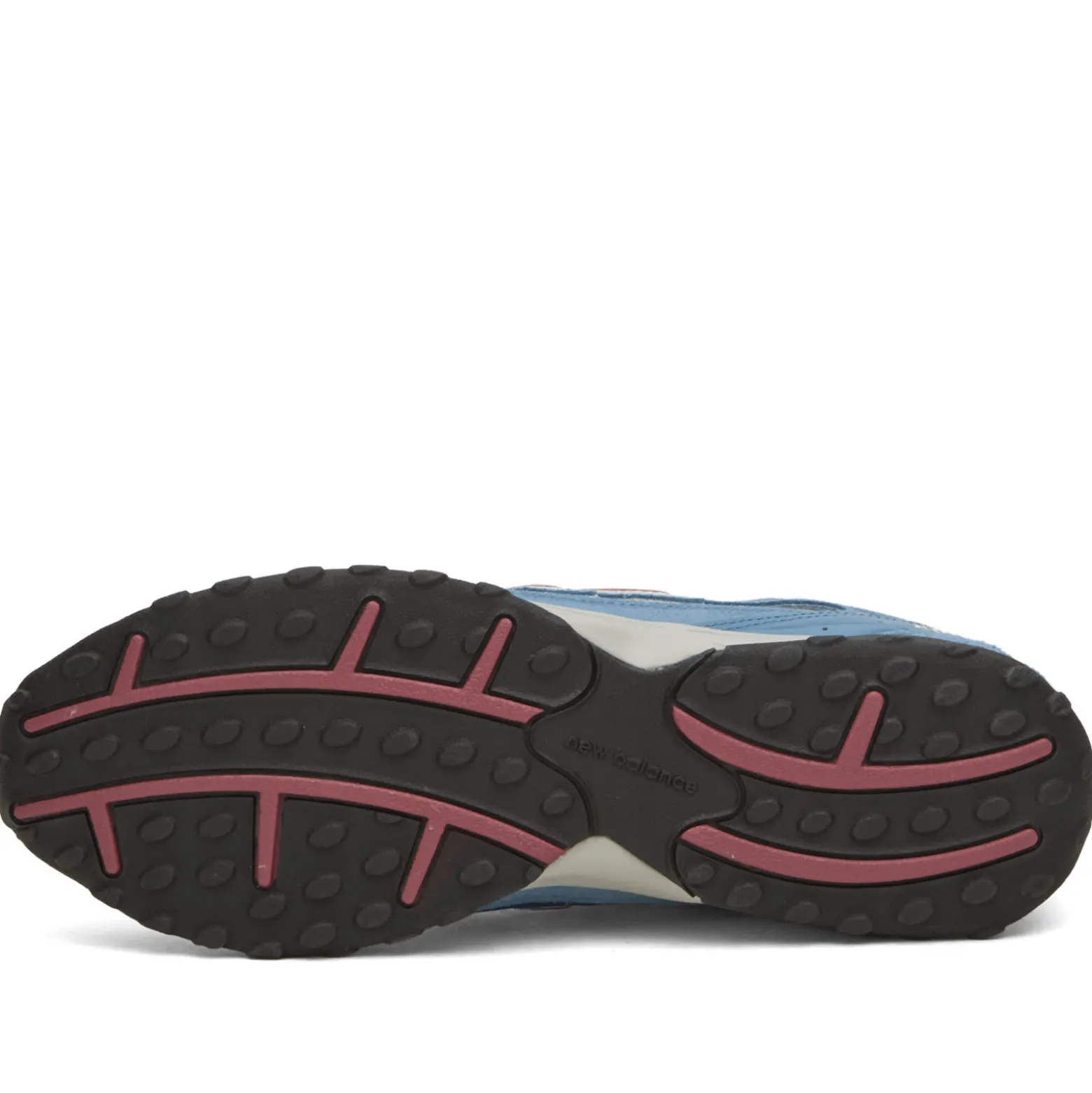 New Balance 204L Sneaker