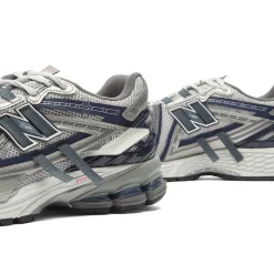 New Balance 1906 Sneaker