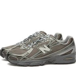 New Balance 740 Sneaker