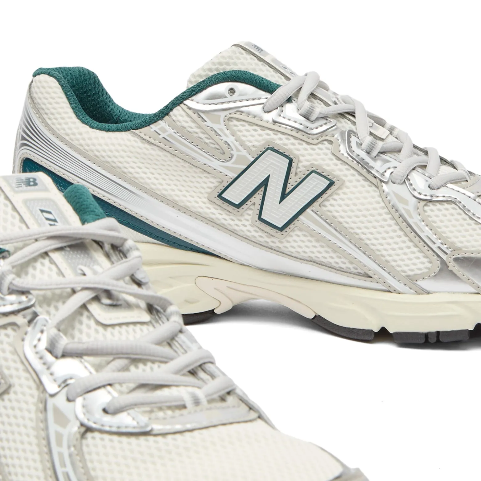 New Balance 740 Sneaker