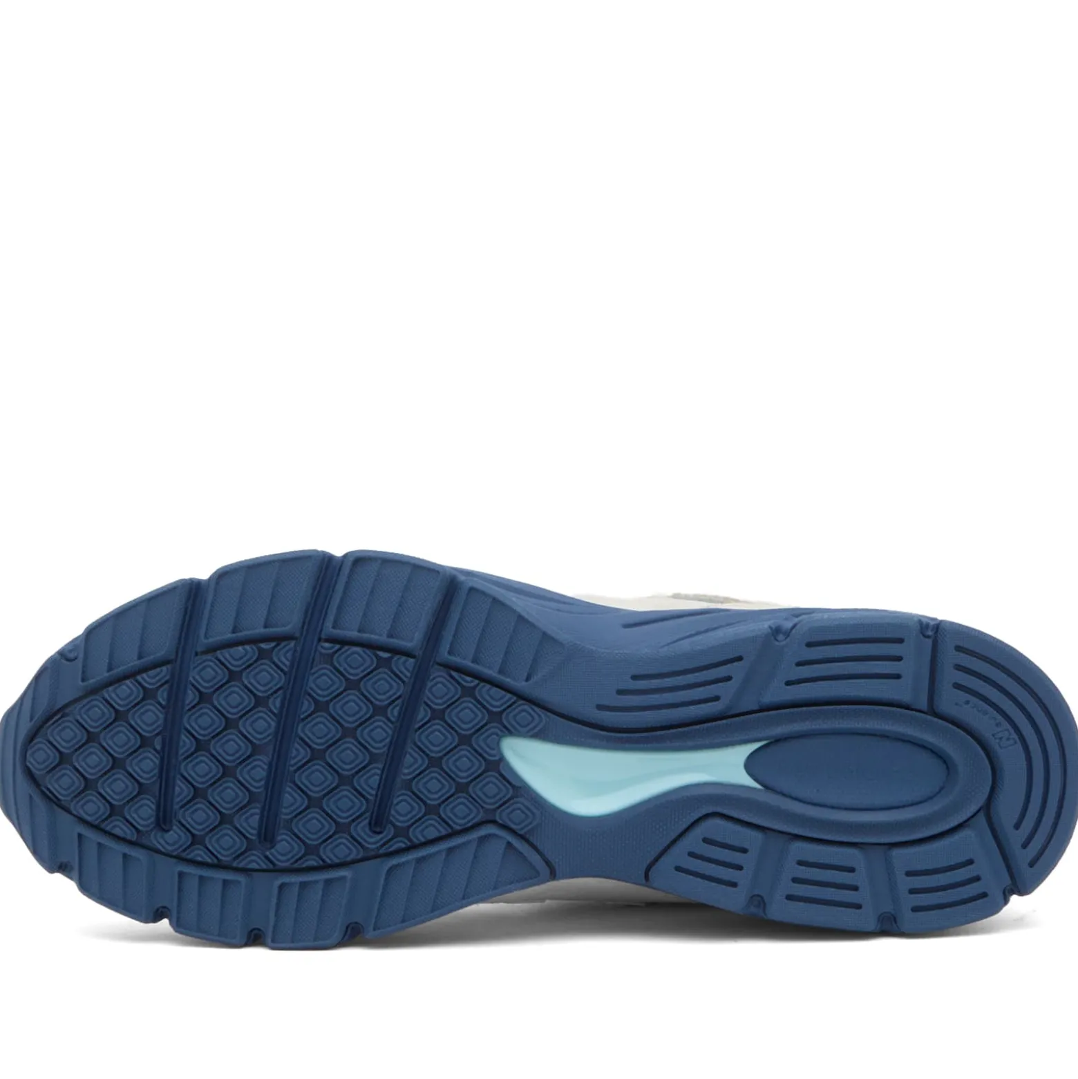 New Balance 990v4 Sneaker