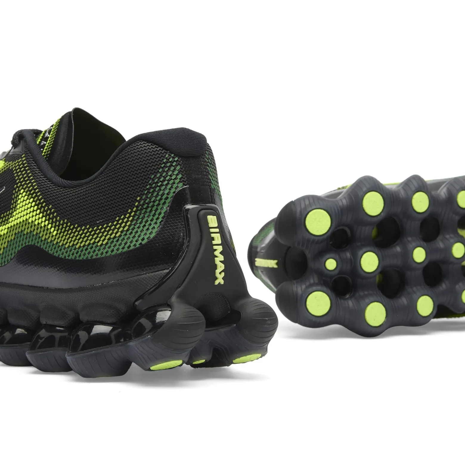 Nike Air Liquid Max Sneaker