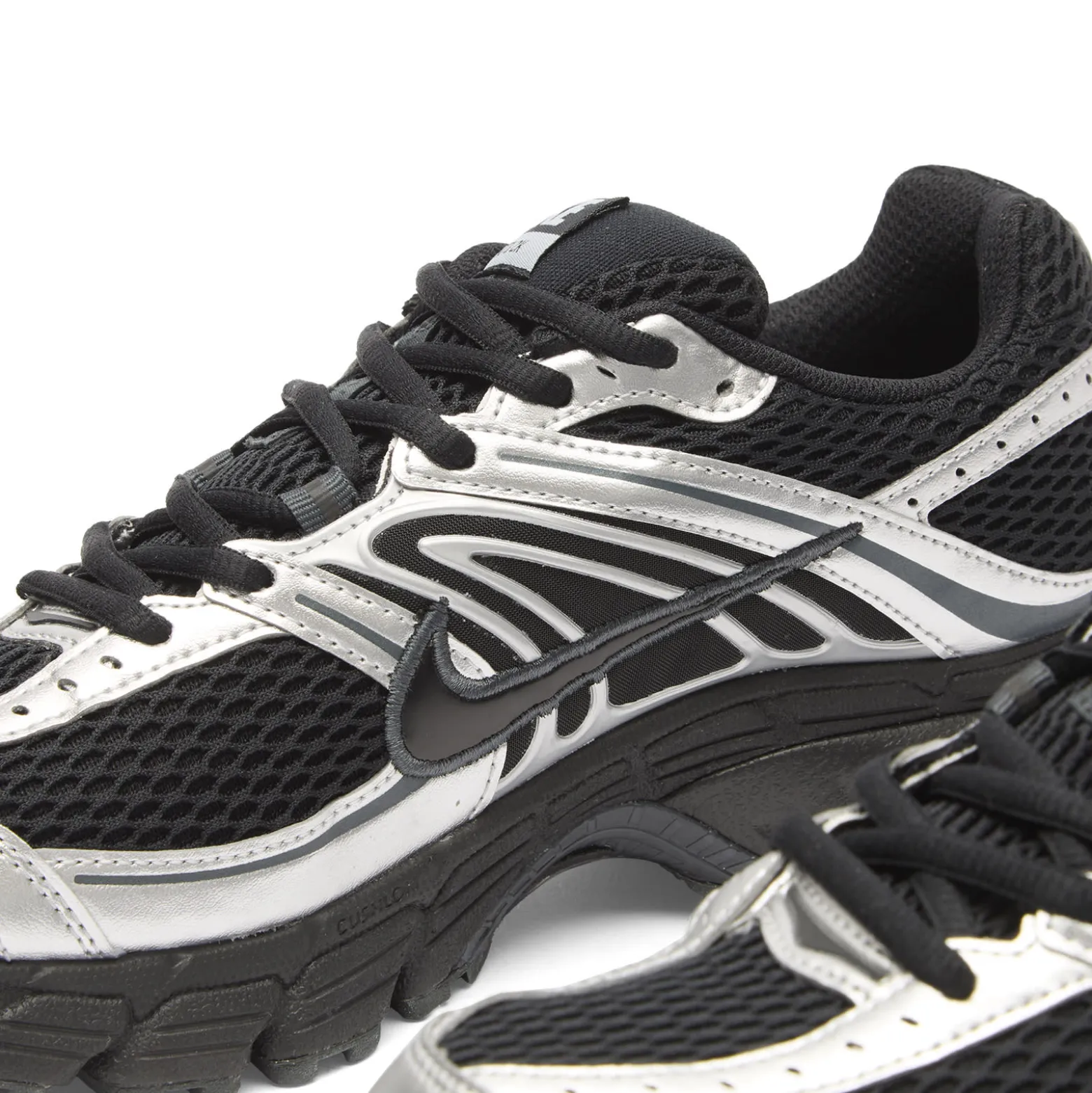 Nike Air Max Moto 2K Sneaker