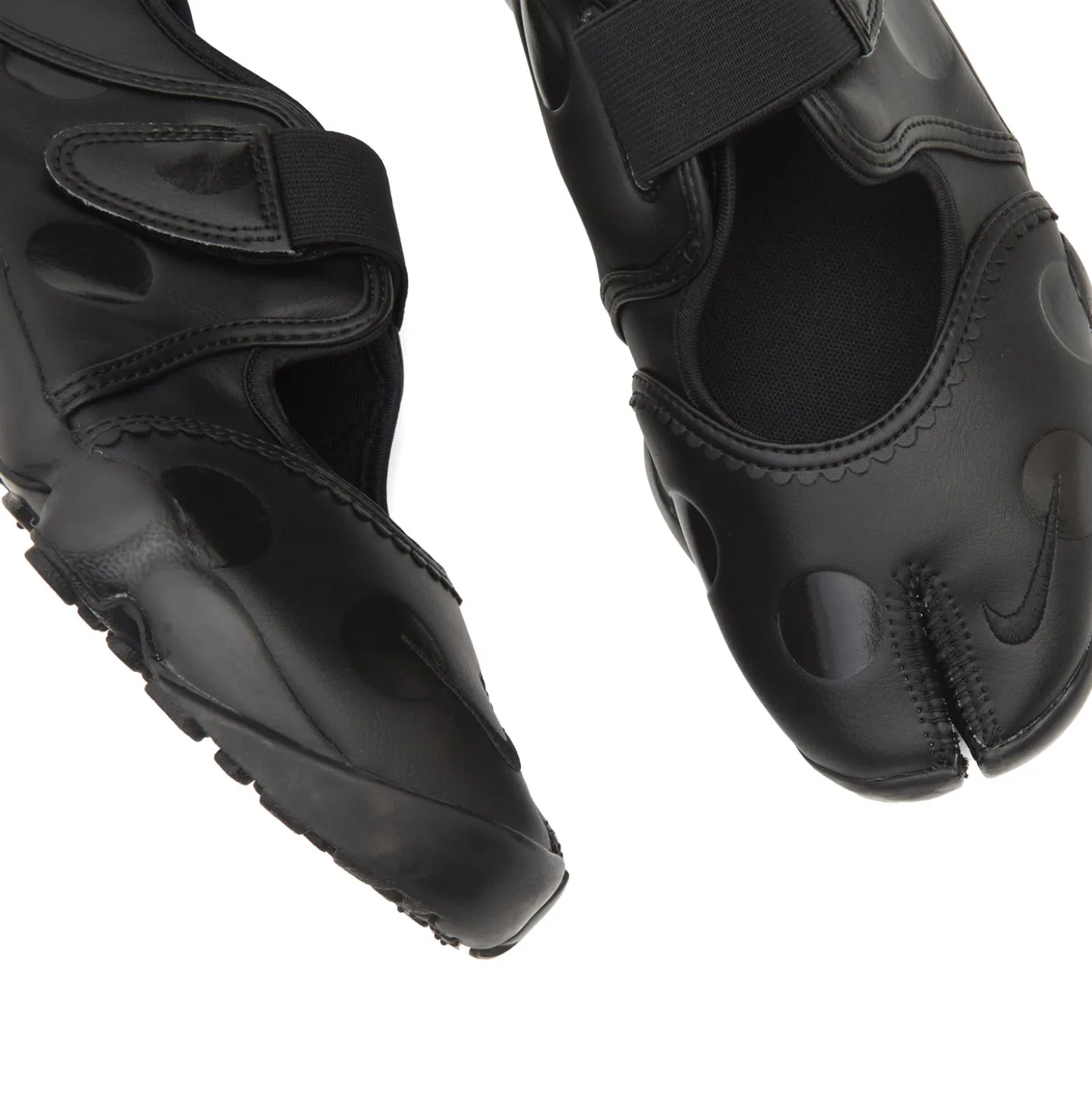 Nike Air Rift Dot Sneaker