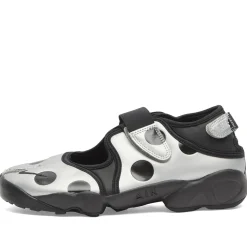 Nike Air Rift Dot Sneaker