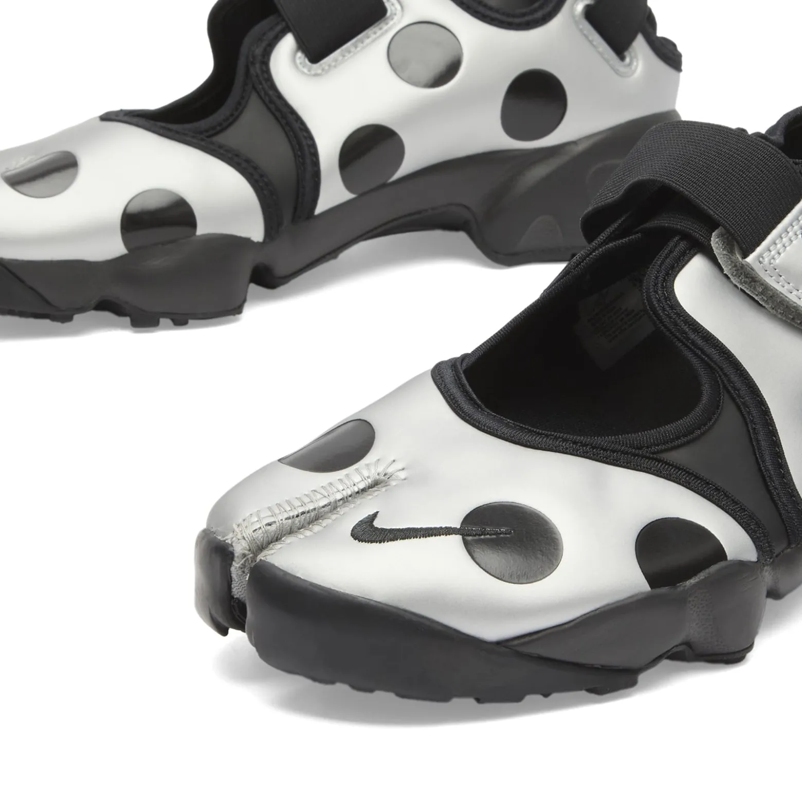 Nike Air Rift Dot Sneaker