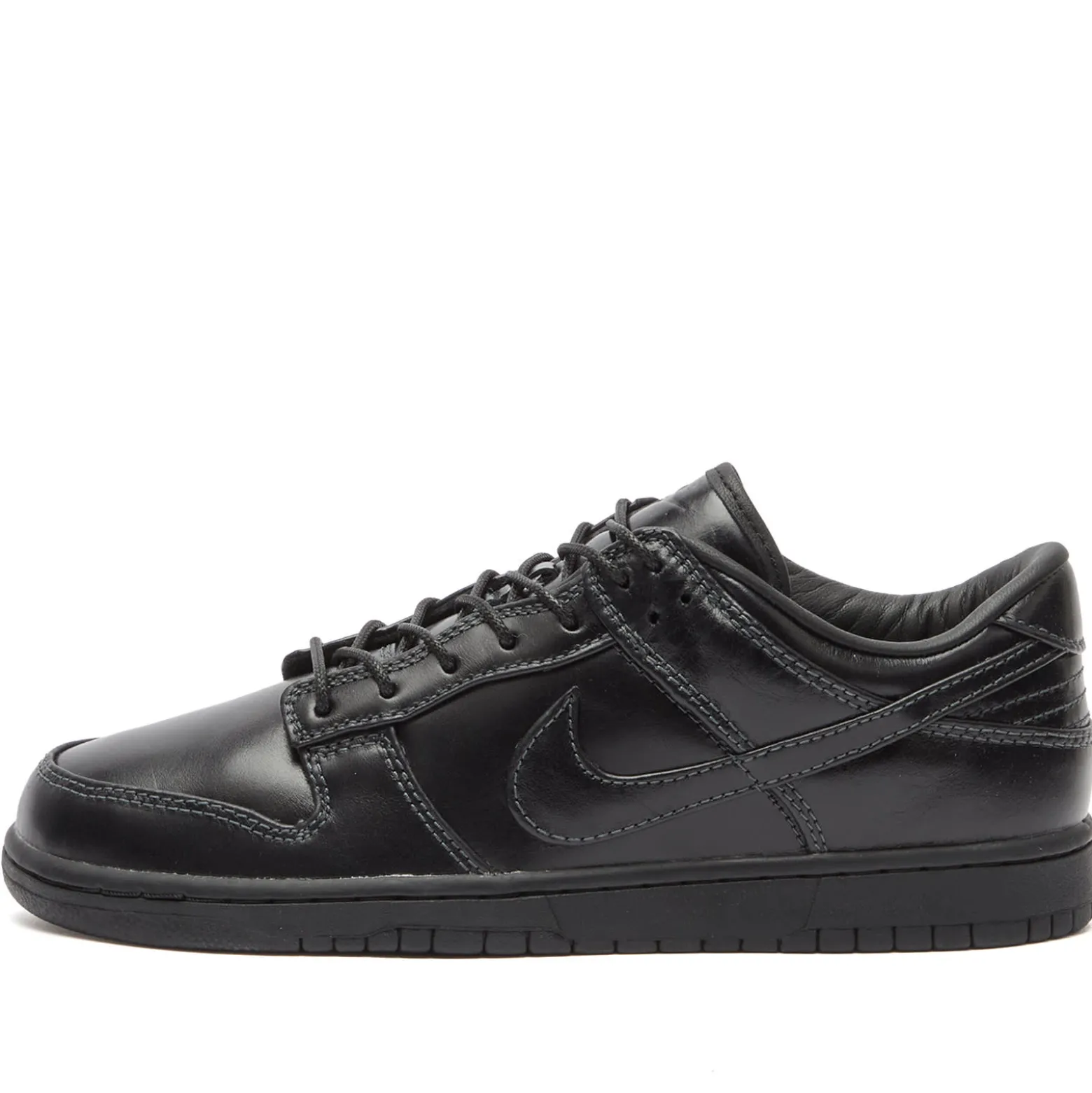 Nike Dunk Low Retro PRM QS Sneaker