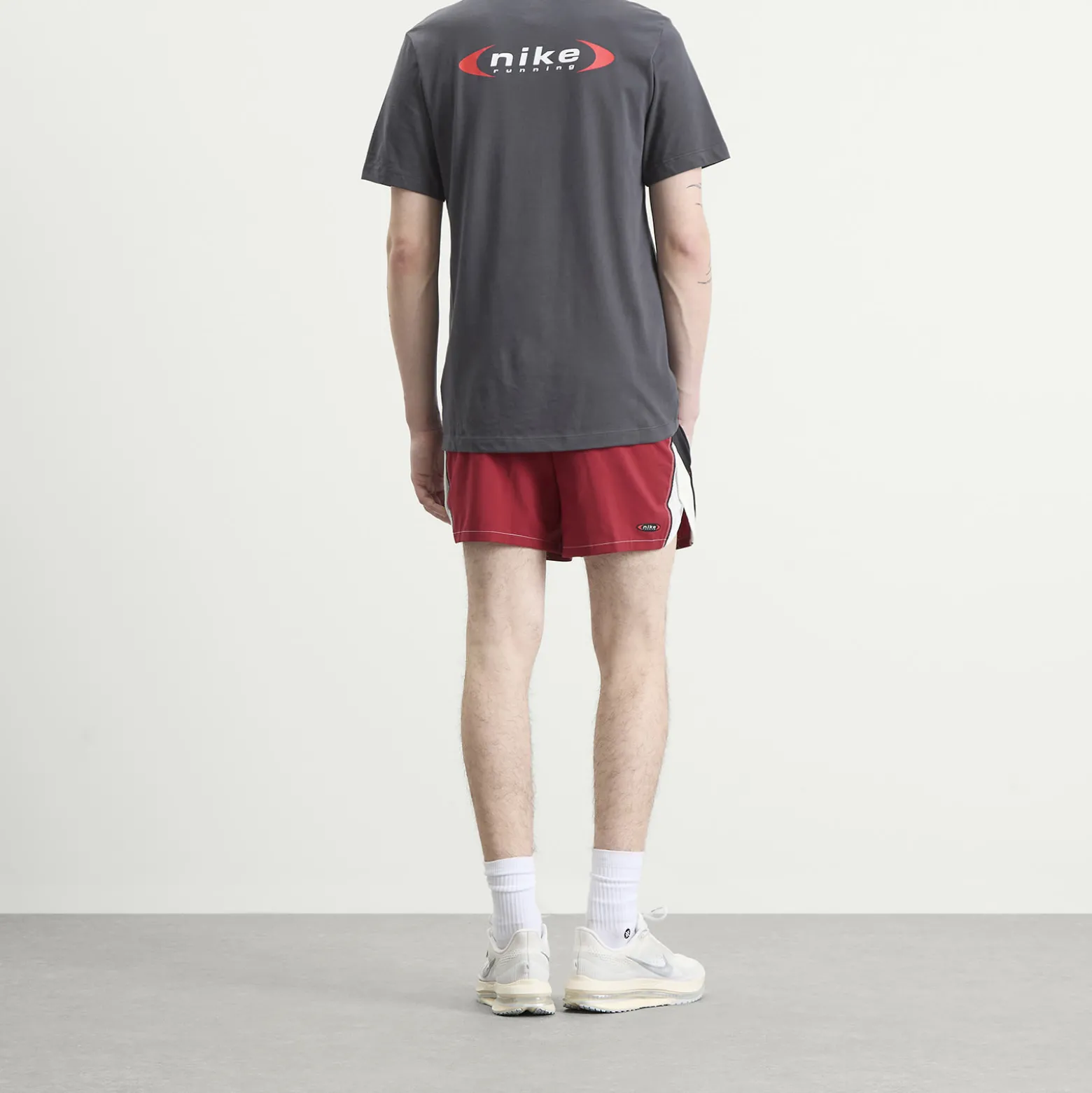 Nike Men's Dri-Fit Retro Running T-Shirt