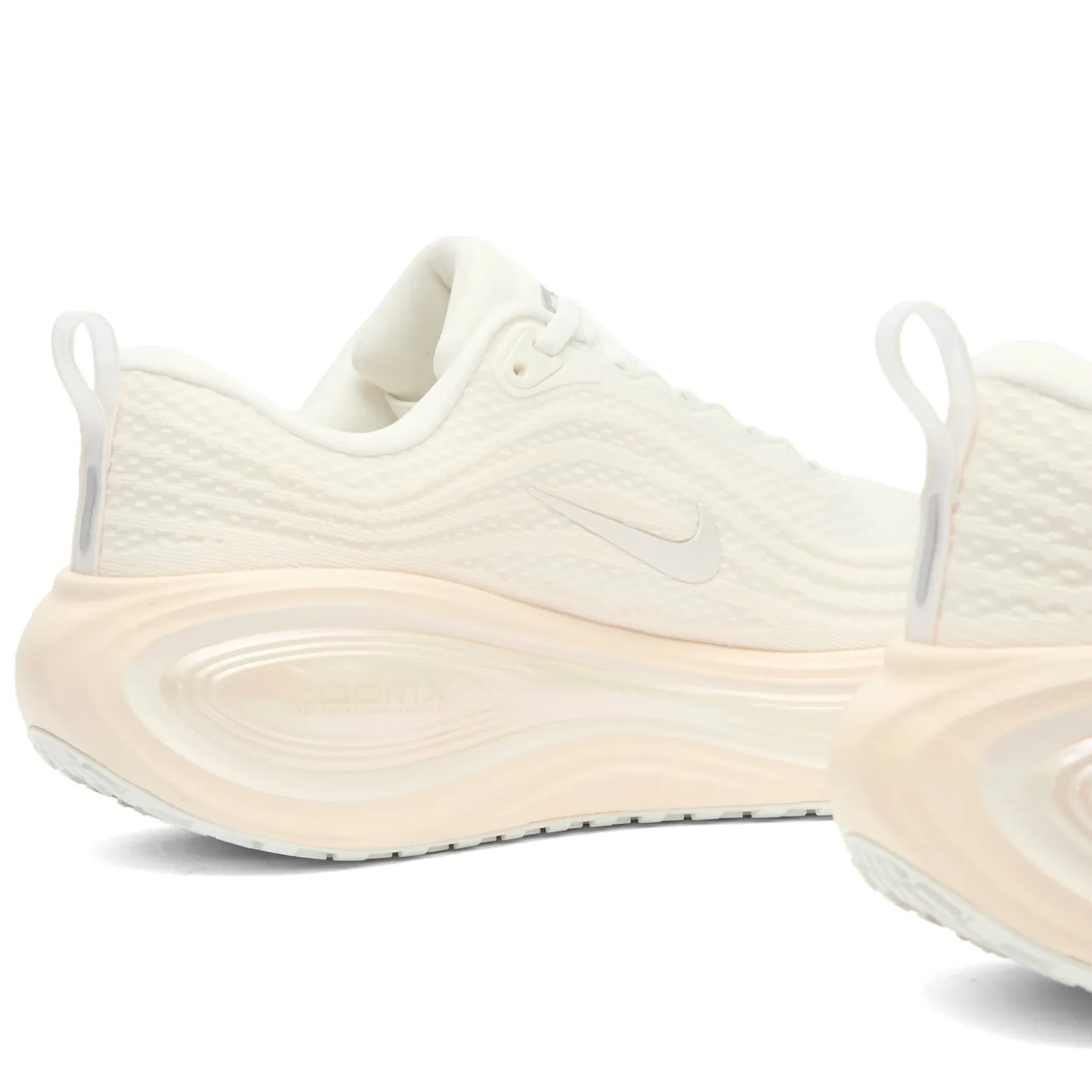Nike Nike Vomero Plus Ess Sneaker