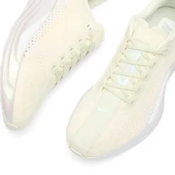 Nike Pegasus Plus Ess Sneaker