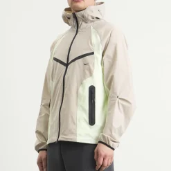 Nike Tech Woven Pro Oversized Jacket