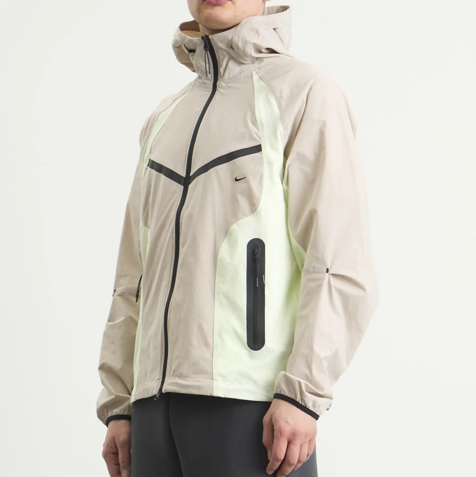 Nike Tech Woven Pro Oversized Jacket