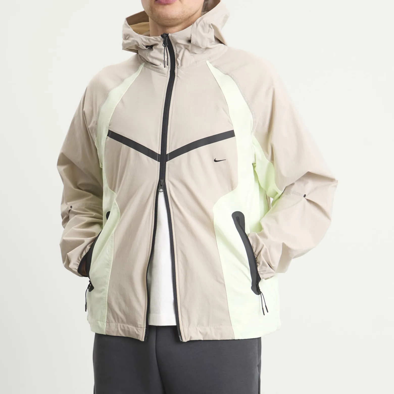 Nike Tech Woven Pro Oversized Jacket
