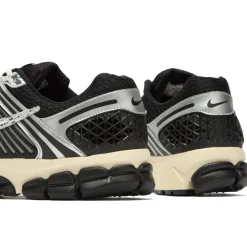 Nike Vomero 5 Chrome Sneaker
