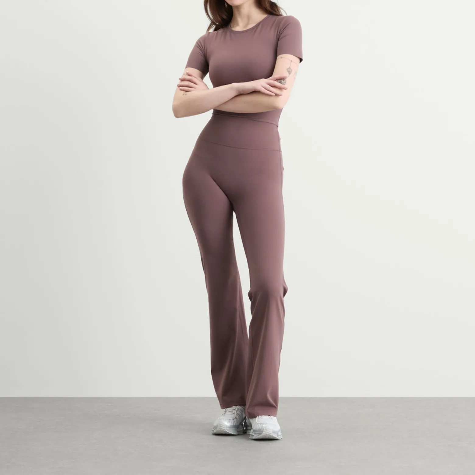 Nike Zenvy High Waisted Flared Leggings