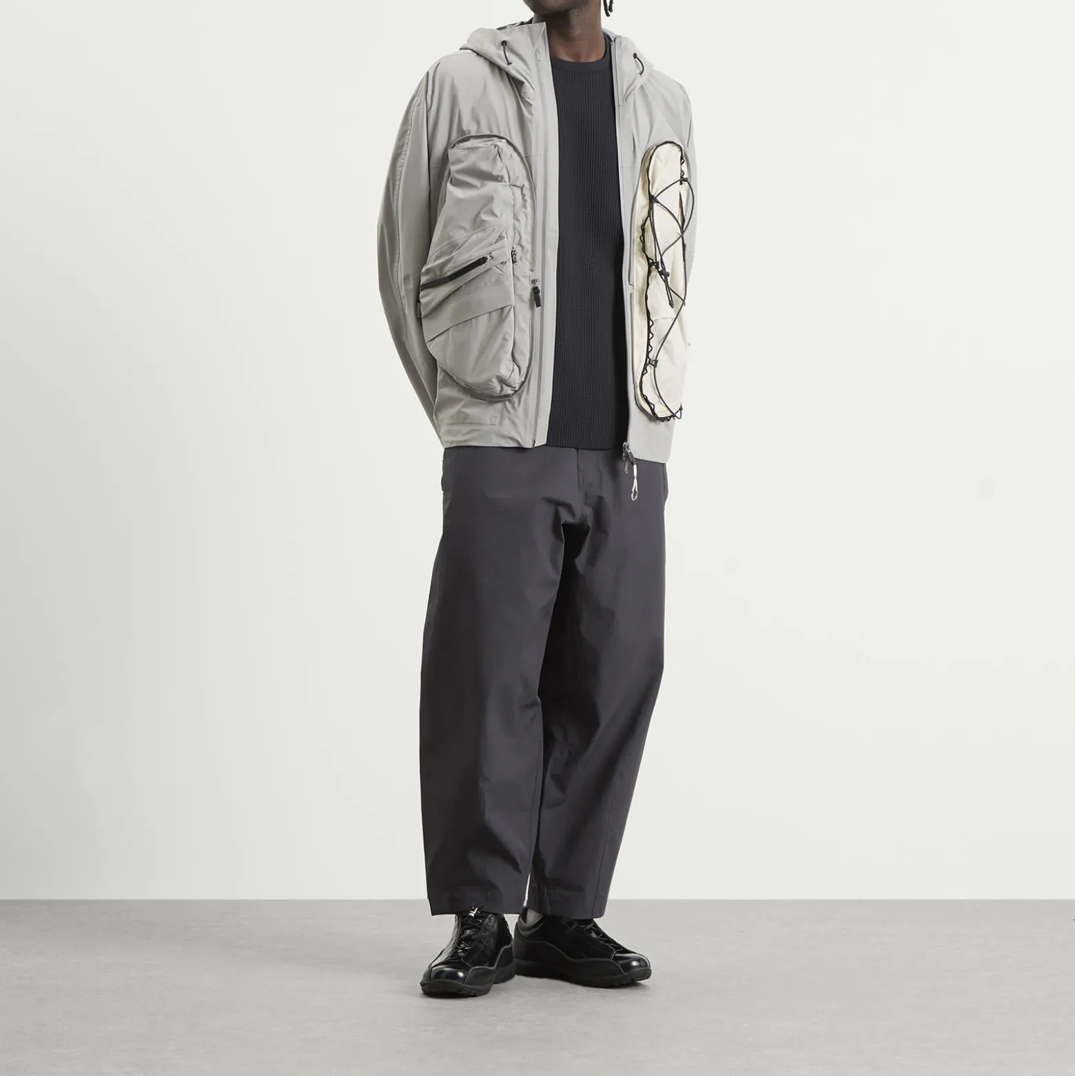 Oakley Latitude Veil Slingpack Jacket
