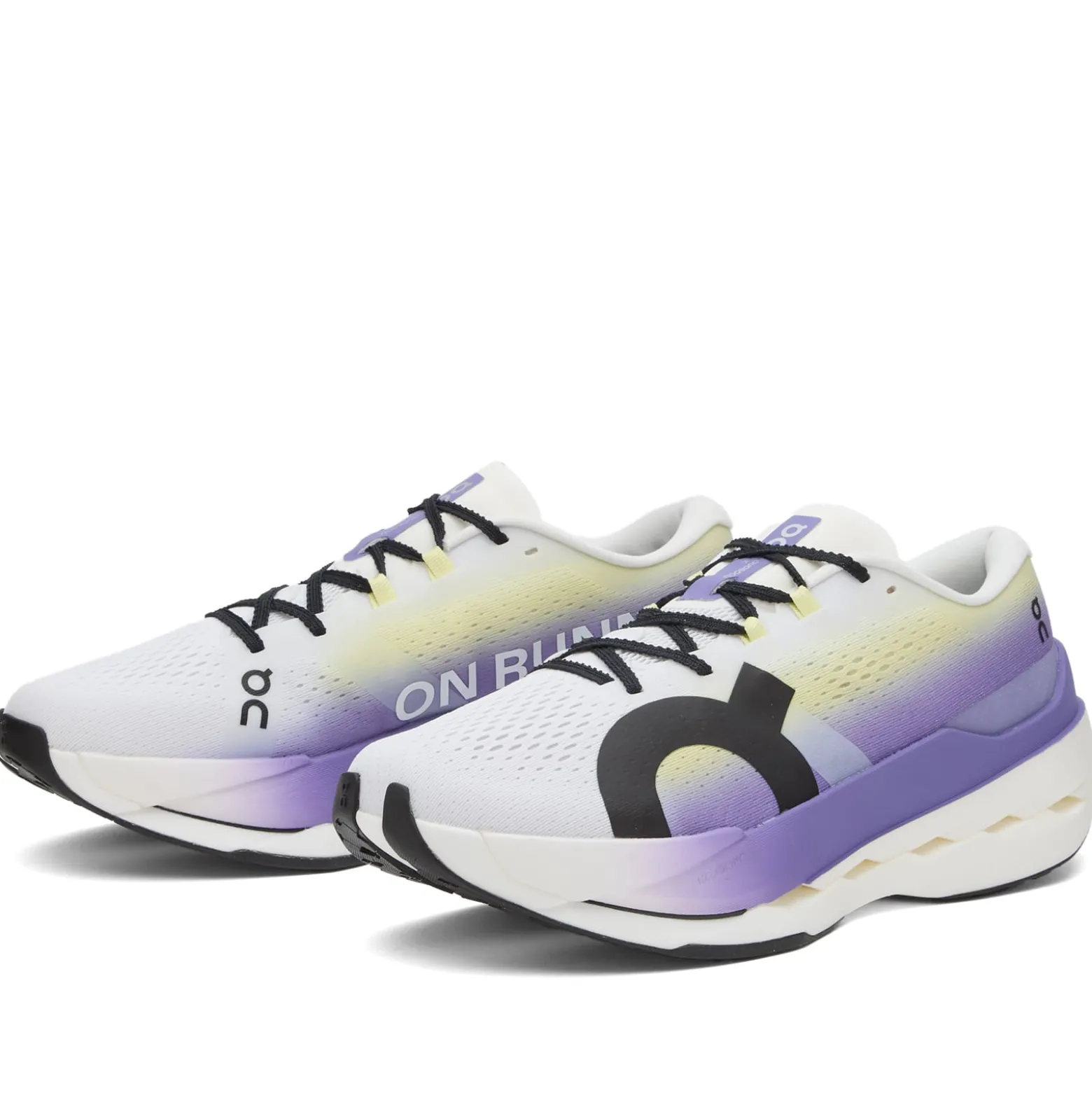 ON Cloudboom Max Sneaker