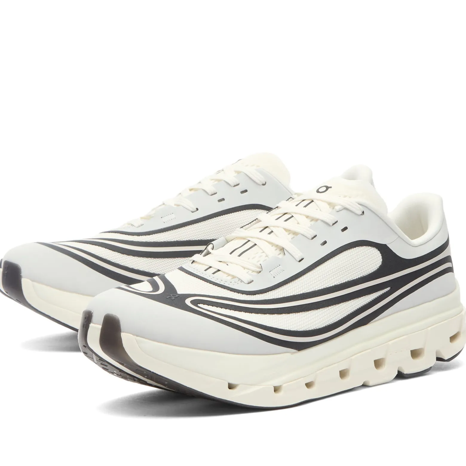 ON Cloudflow 5 AD Sneaker