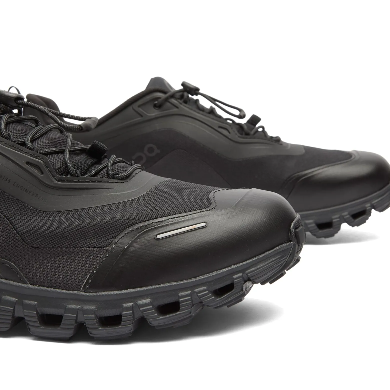 ON Cloud 6 Geo WP Sneaker