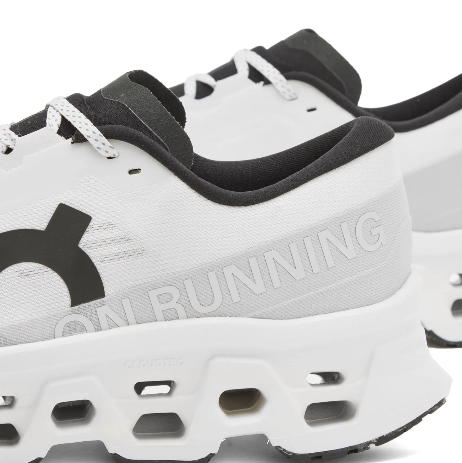 ON Cloudmonster 3 Sneaker