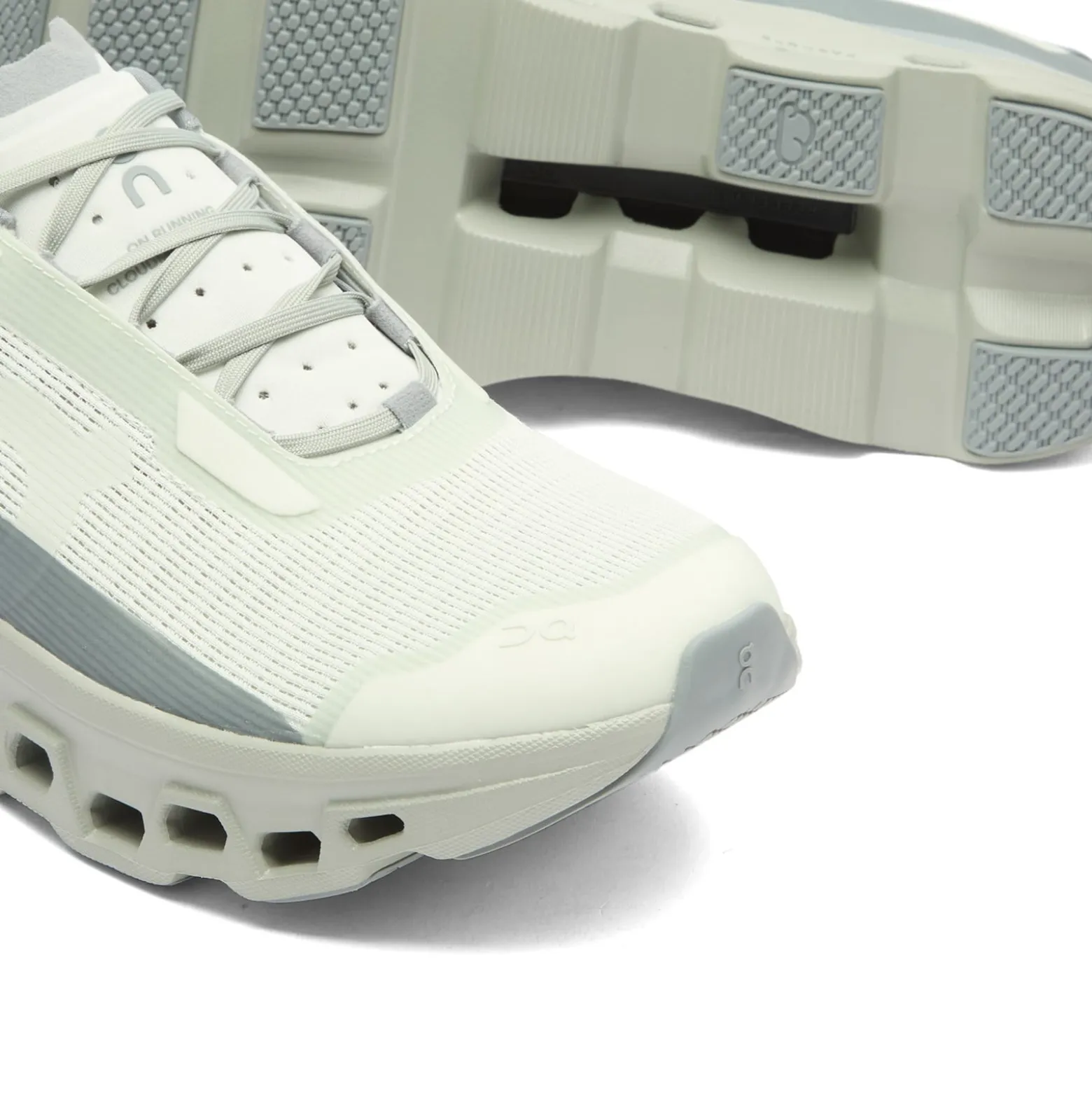 ON Cloudmonster Void Sneaker
