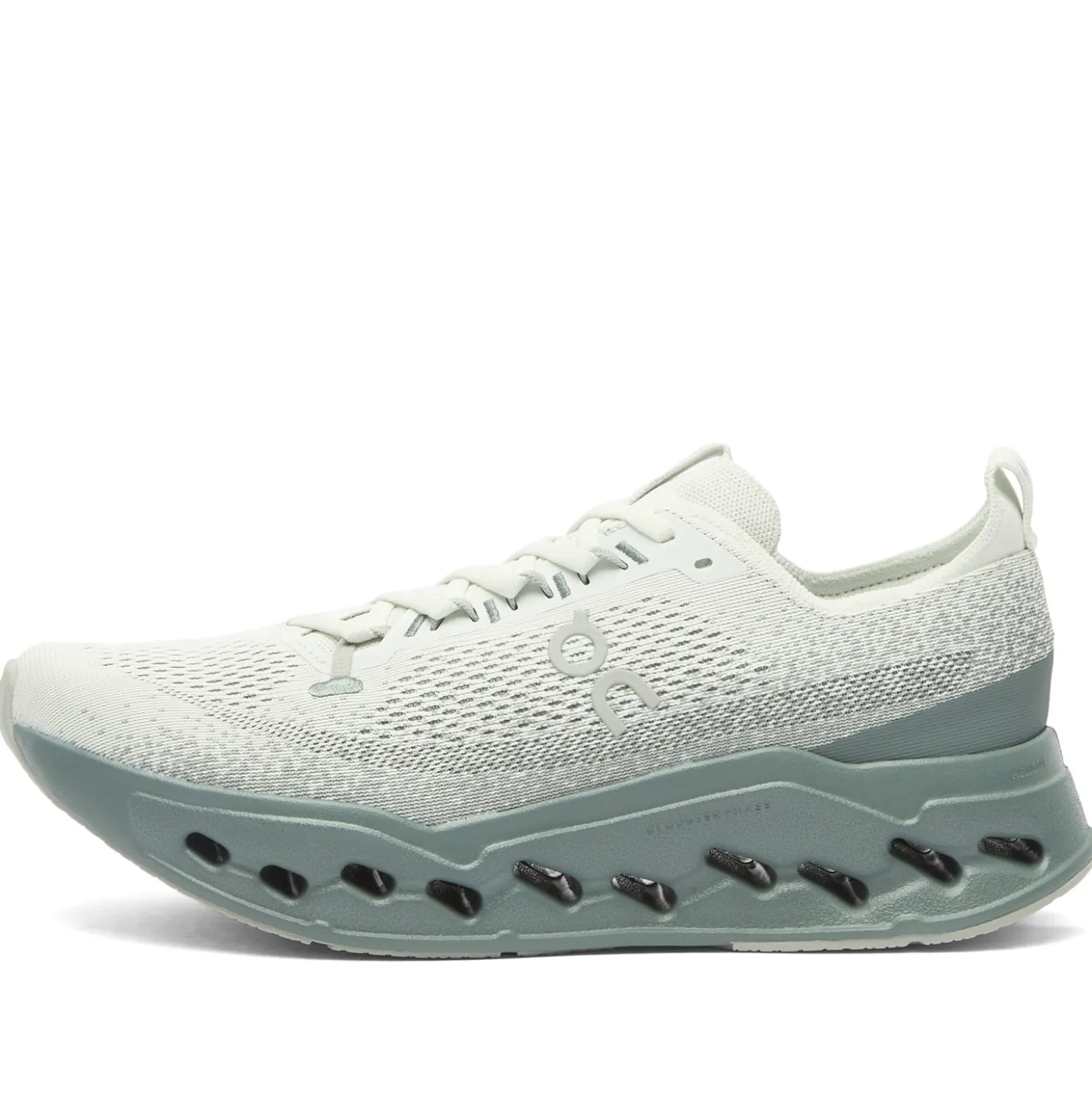 ON Cloudsurfer Max Sneaker