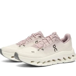 ON Cloudtilt Sneaker