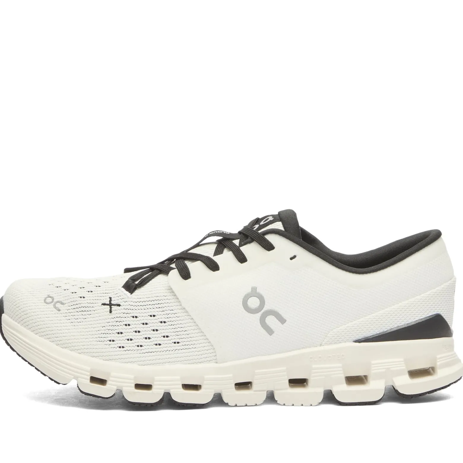 ON Cloud x 4 Sneaker