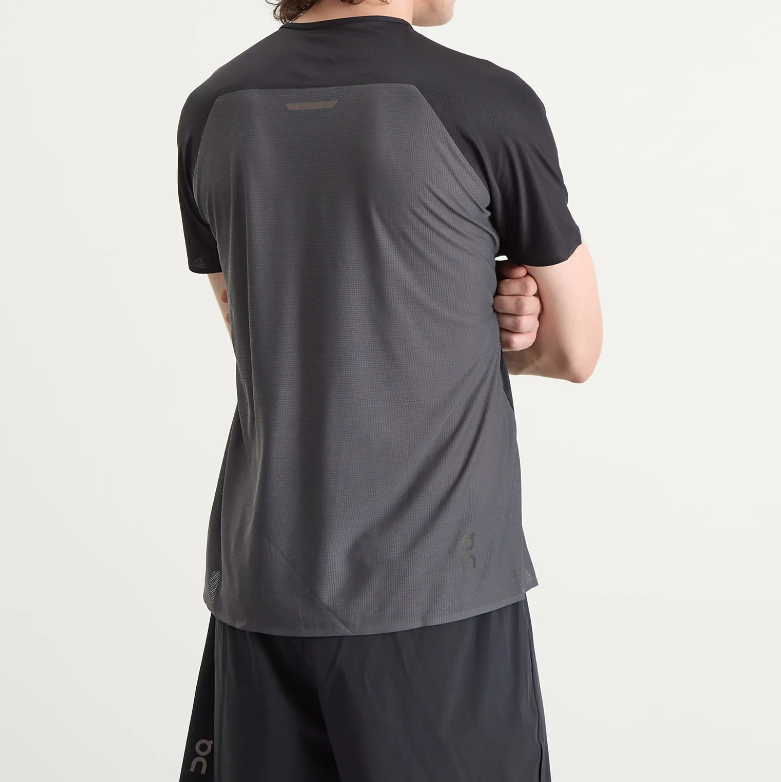 ON Performance Tee
