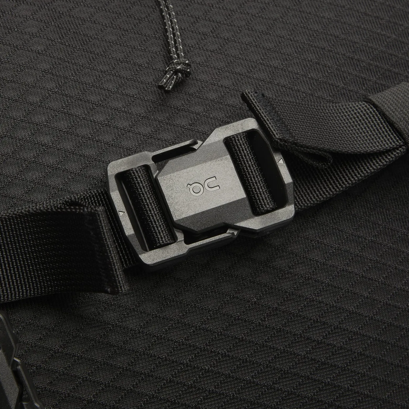 ON Sling Pack 9L