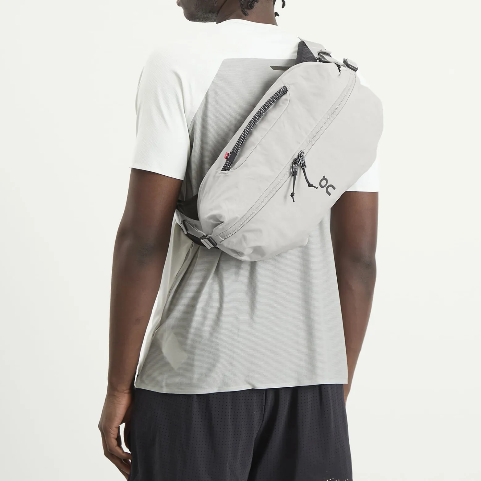 ON Sling Pack 9L