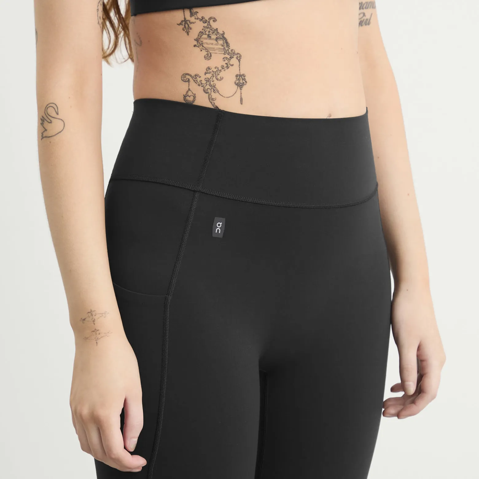 ON Studio Leggings