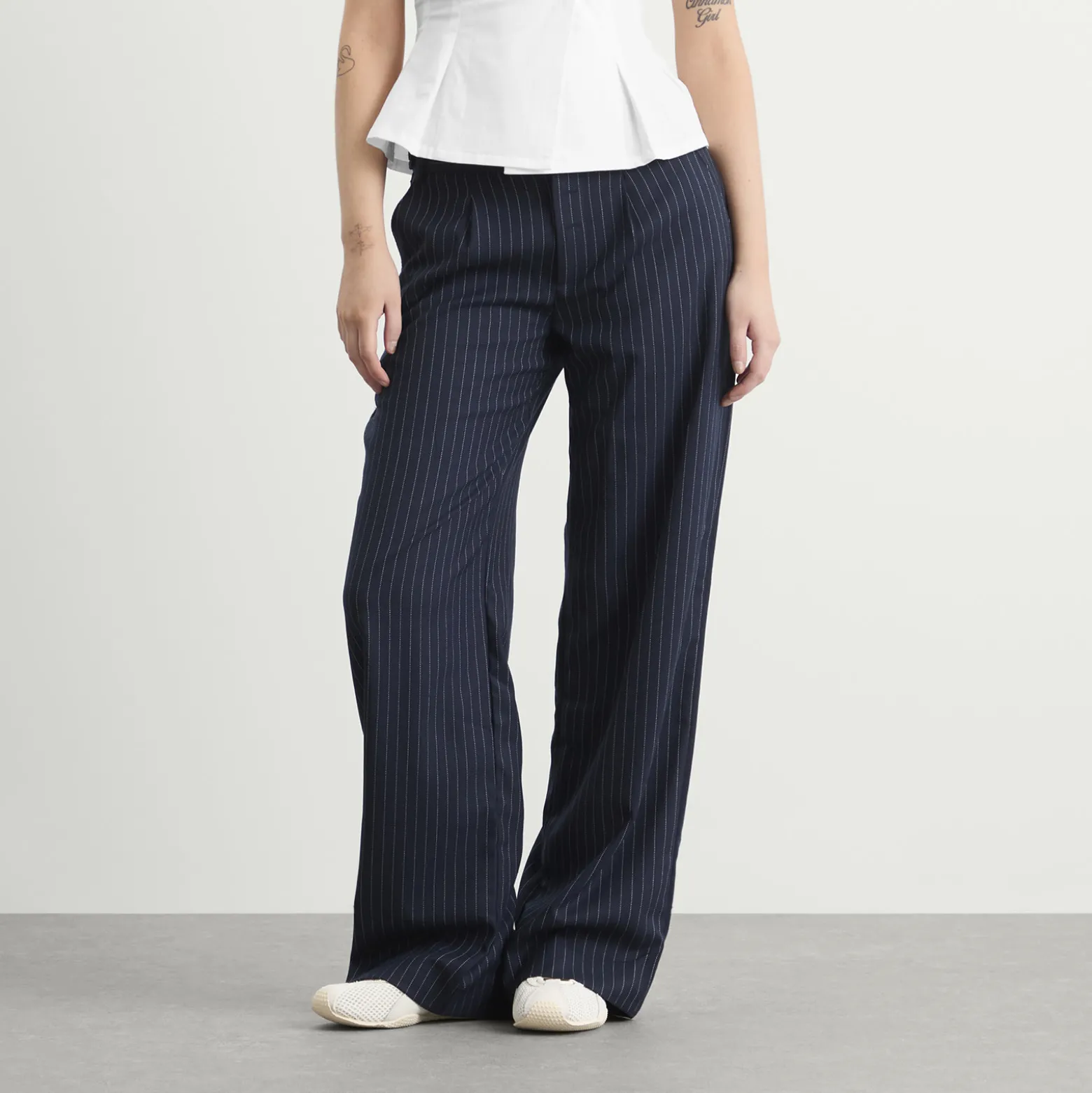 Peachy Den Lennox Trouser