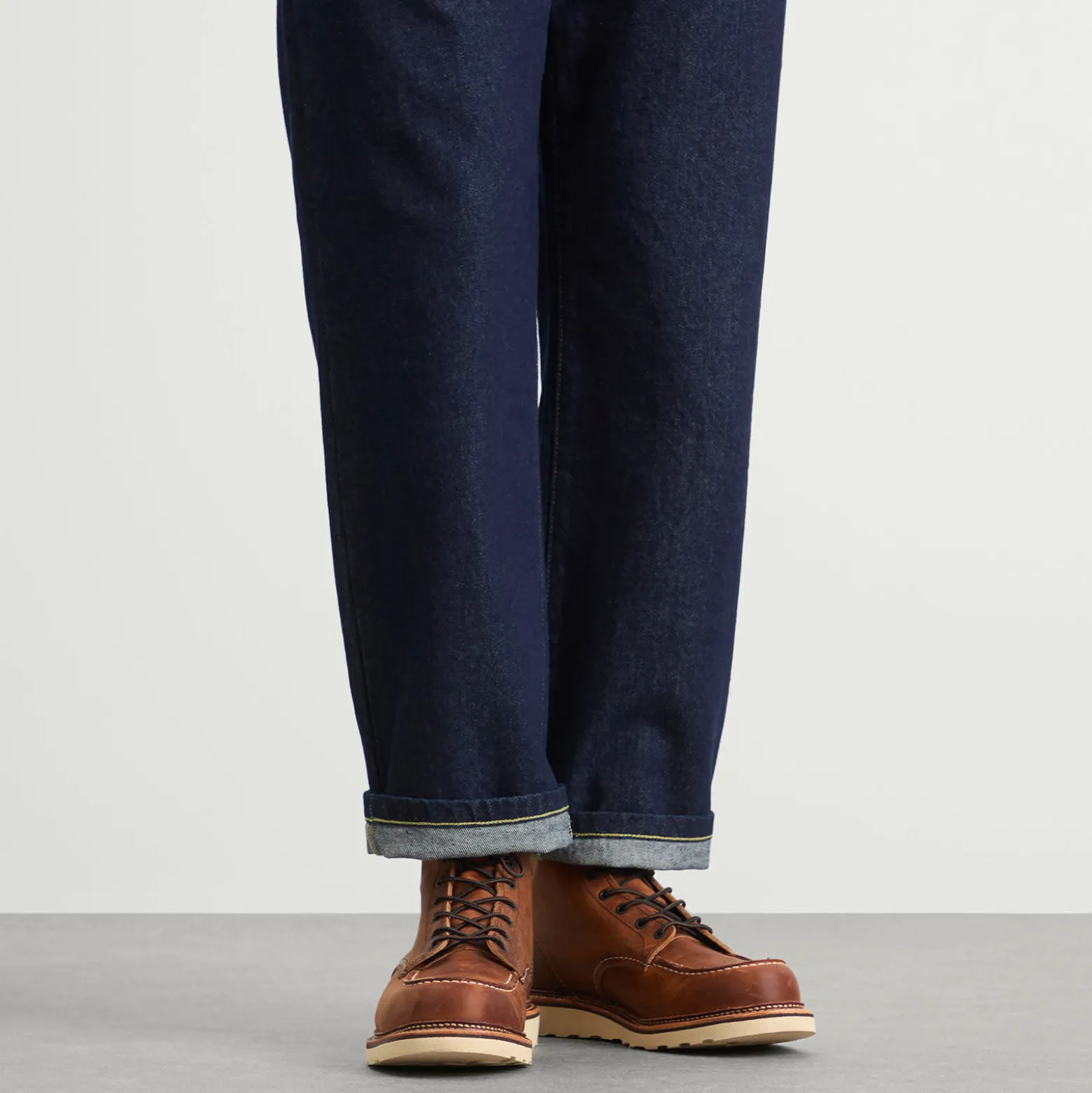 Red Wing 1907 Heritage Work 6" Moc Toe Boot
