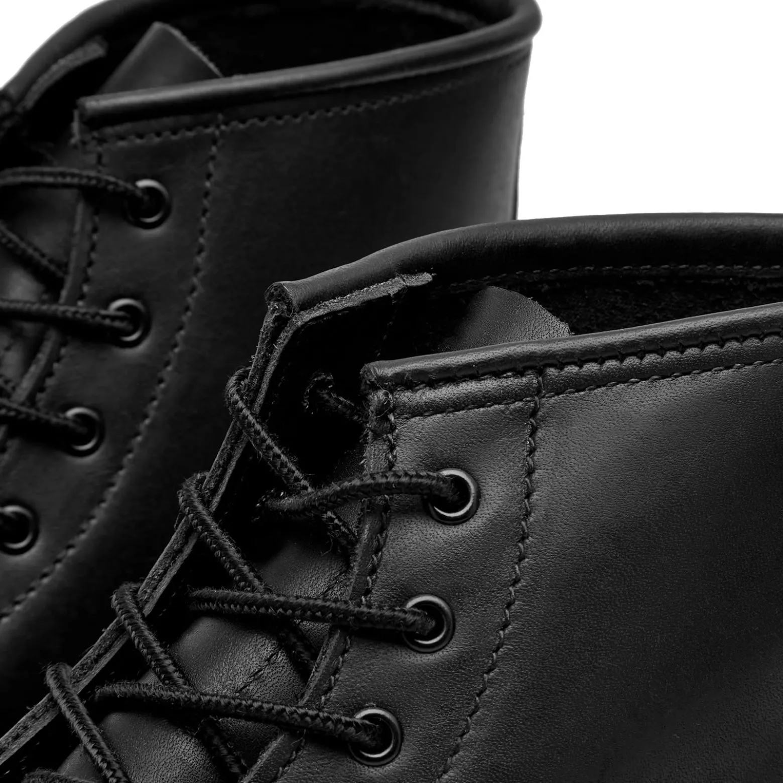 Red Wing Women's 3380 Heritage 6" Moc Toe Boot