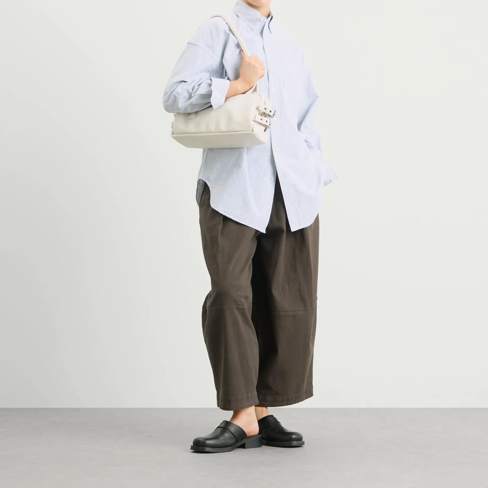SAMO ONDOH Side Belt Shoulder Bag