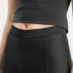 SKIMS Body Capri