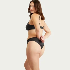 SKIMS Fits Everybody Bundle Crossover Bralette 2 Pack