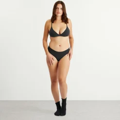 SKIMS Fits Everybody Crossover Bralette