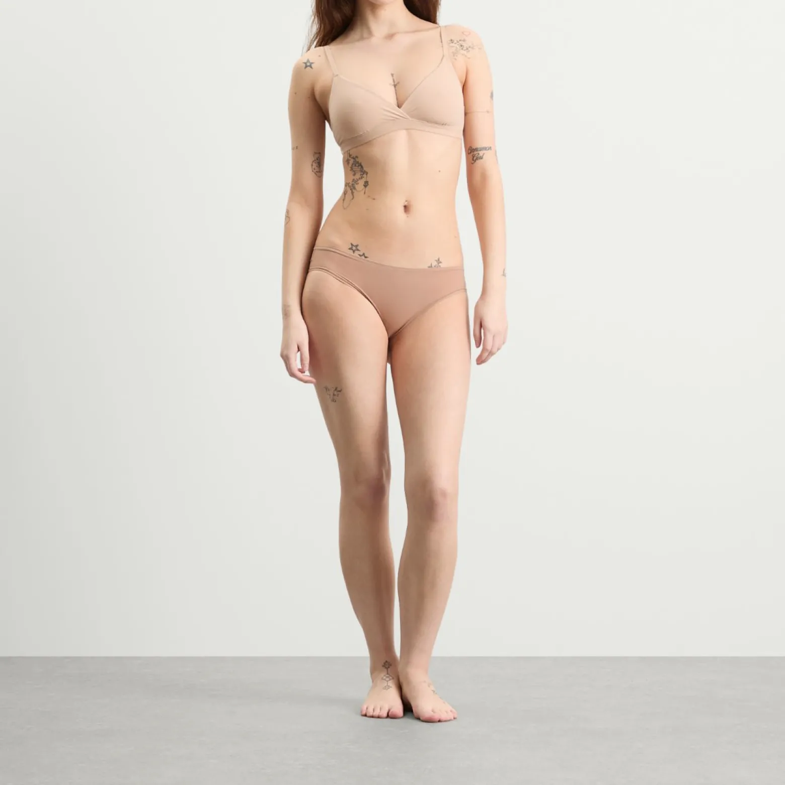 SKIMS Fits Everybody Crossover Bralette