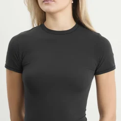 SKIMS Fits Everybody T-Shirt