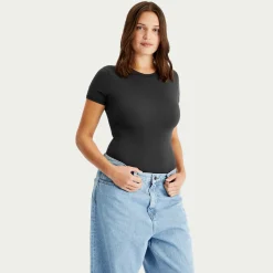 SKIMS Fits Everybody T-Shirt Bodysuit