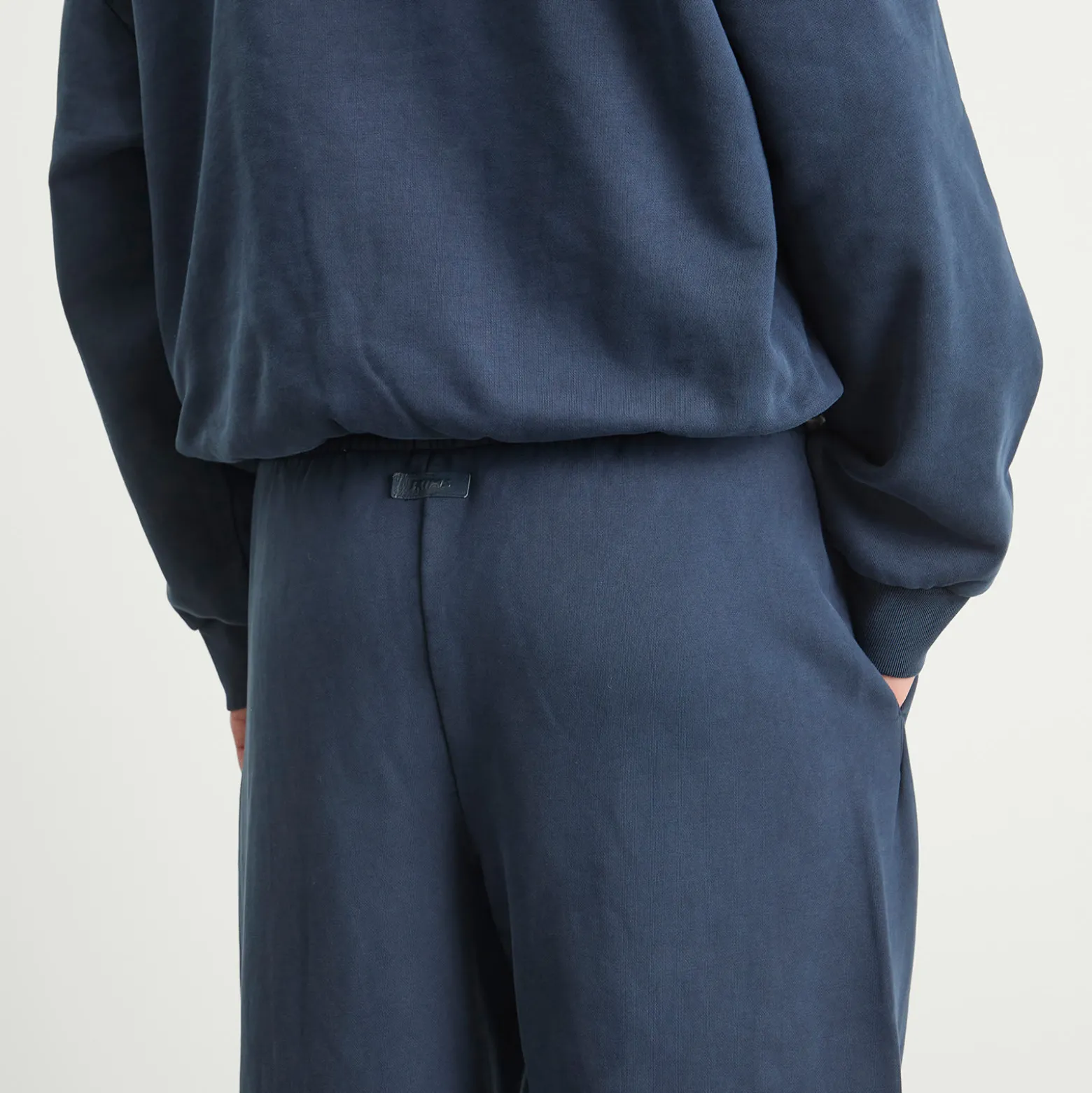 SKIMS Relaxed Garment Dyed Straight Sweatpants