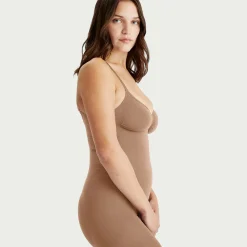 SKIMS Seamless Sculpt Bodysuit Mid-Thigh
