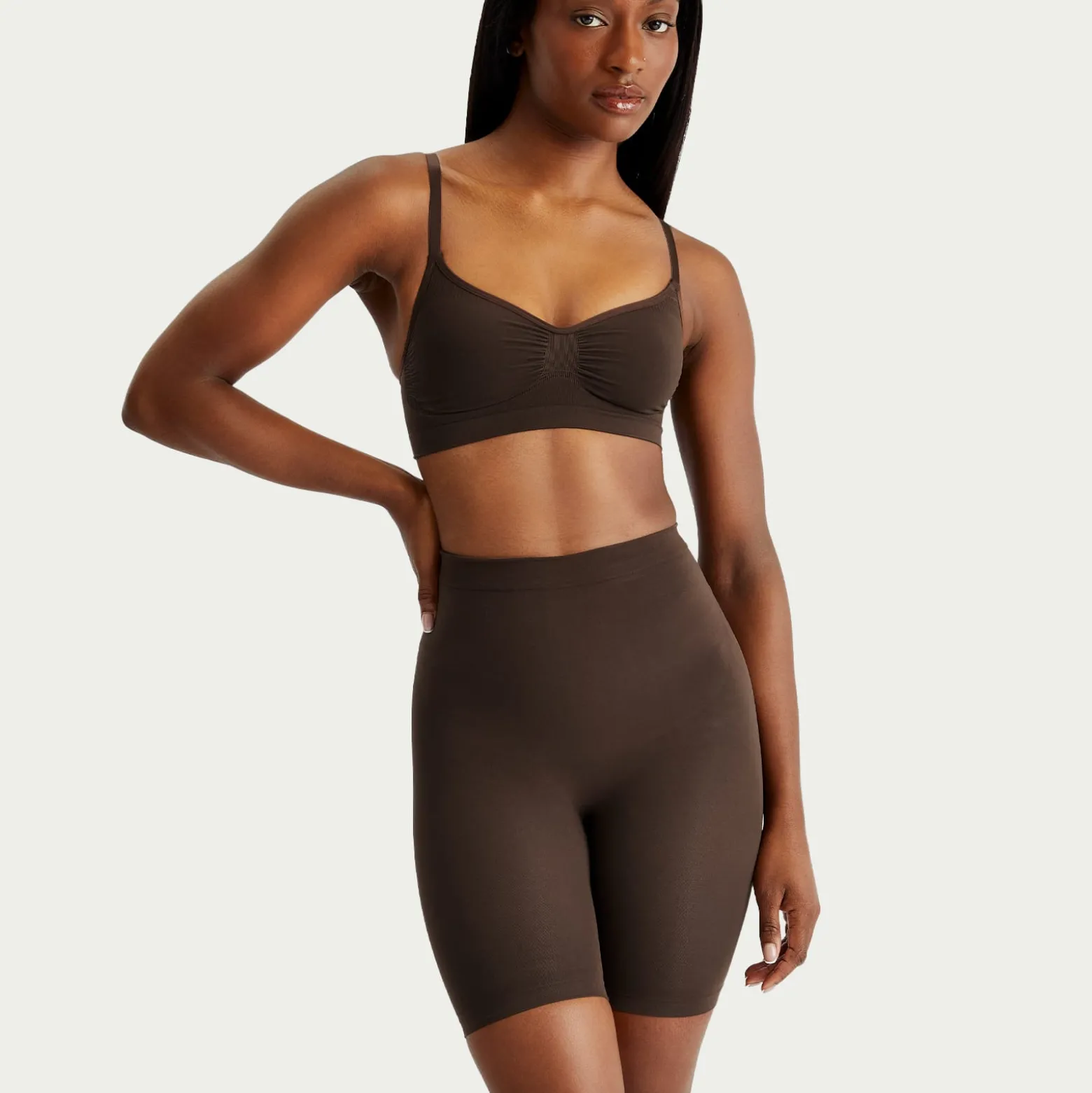SKIMS Seamless Sculpt Mid Thigh Short