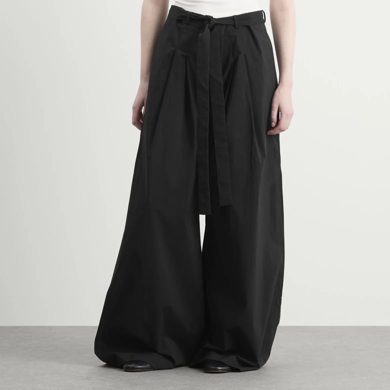 ST. Agni Adjustable Palazzo Pants