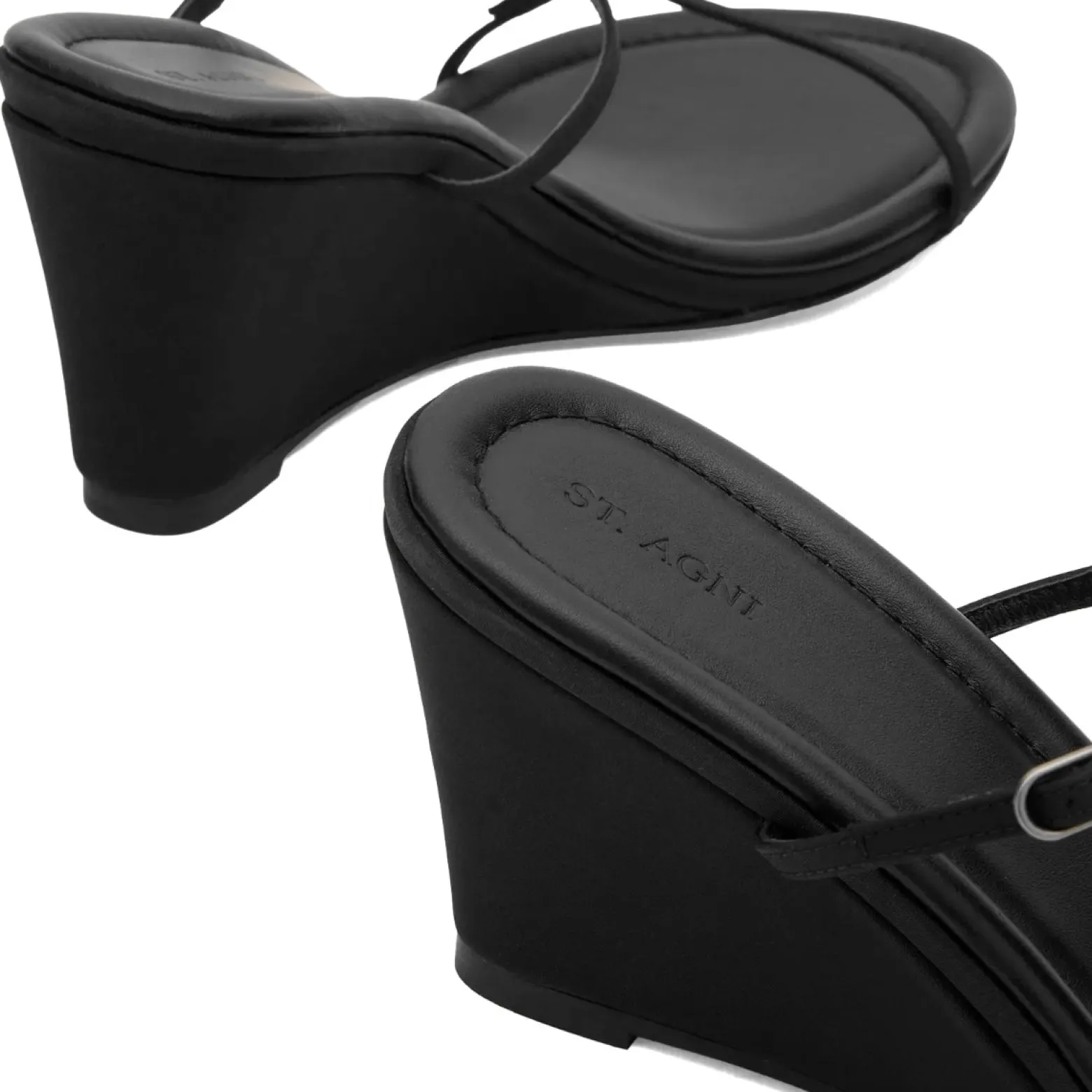 ST. Agni Petit Belt Detail Wedge