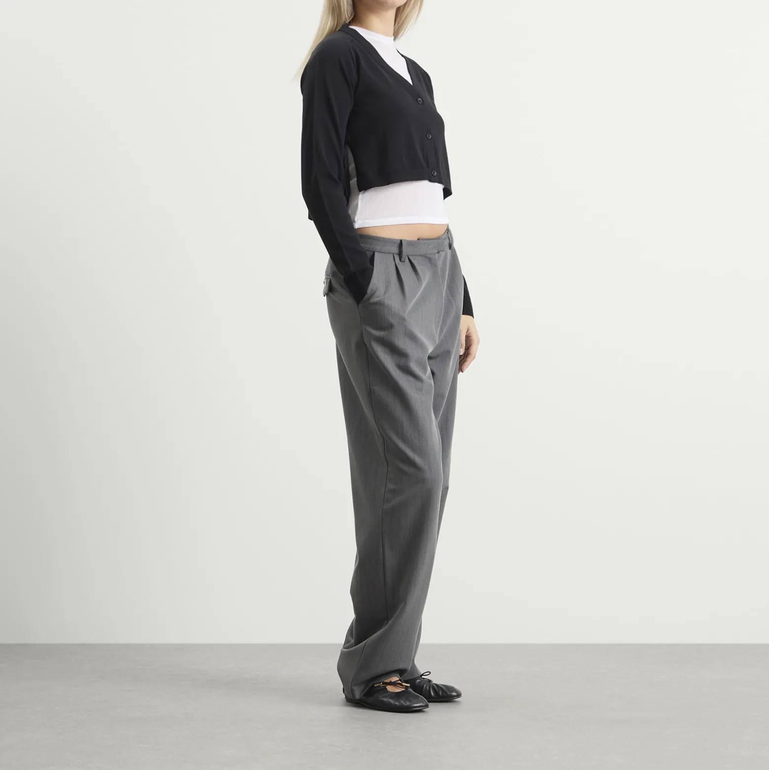 STEL side tie V neck jumper