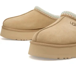 UGG Tazz II