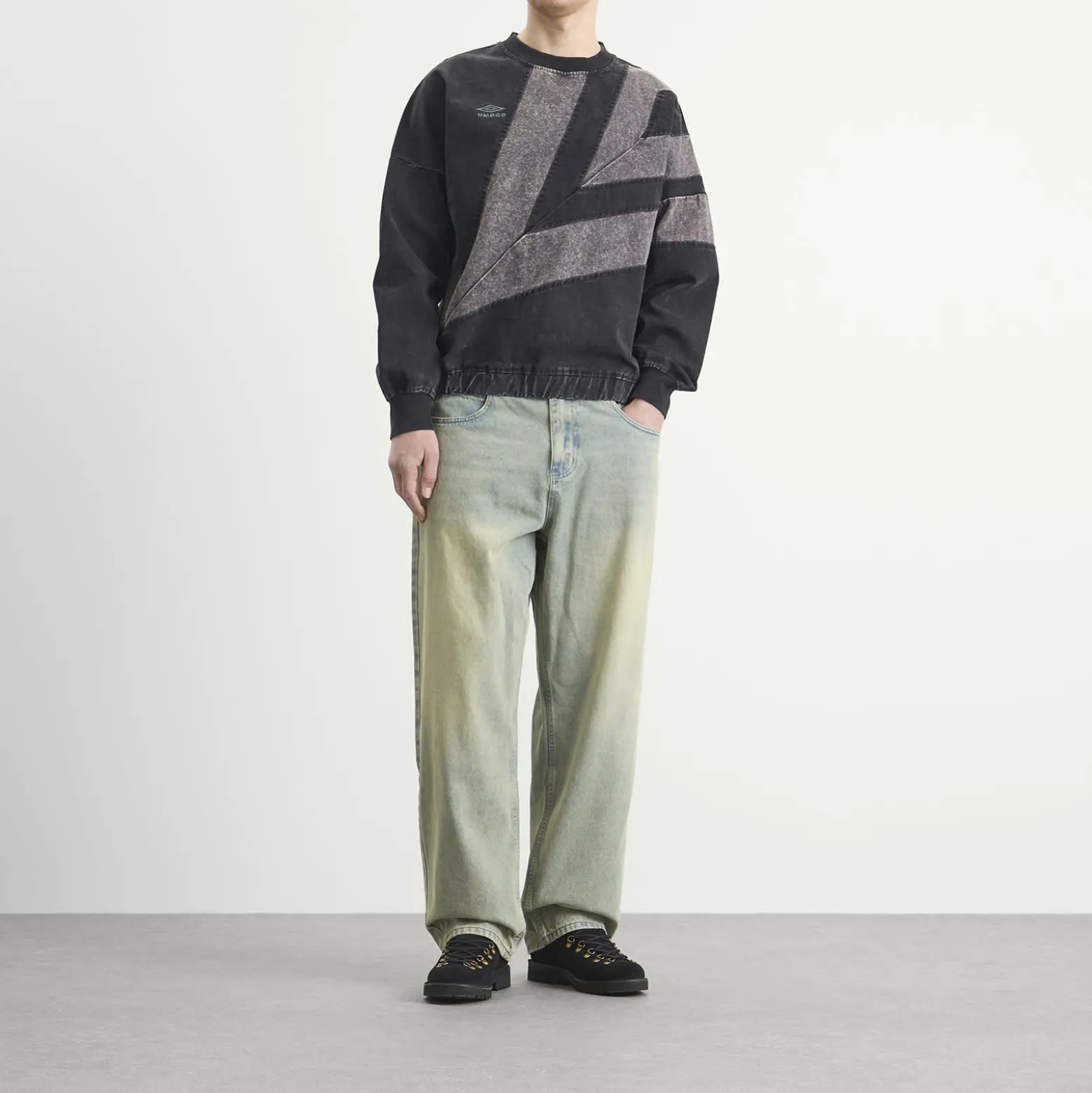Umbro Washed Diamond Drill Sweat